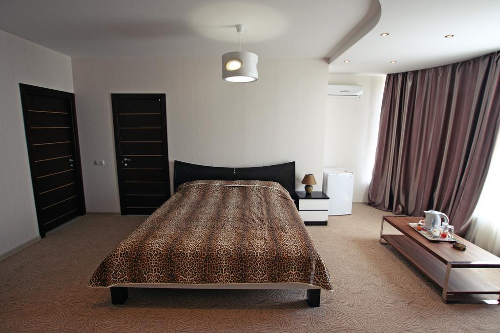 Mini Hotel In Observatorniy Odesa Habitación foto